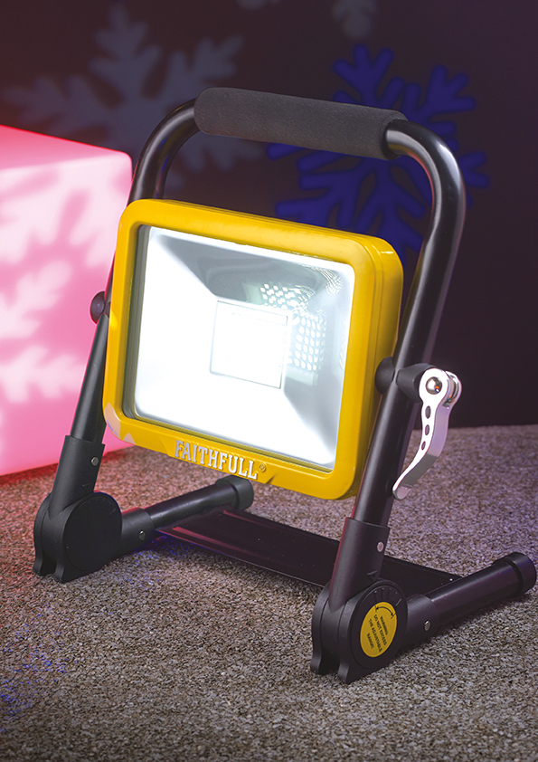 Faithfull led cordless site light clearance